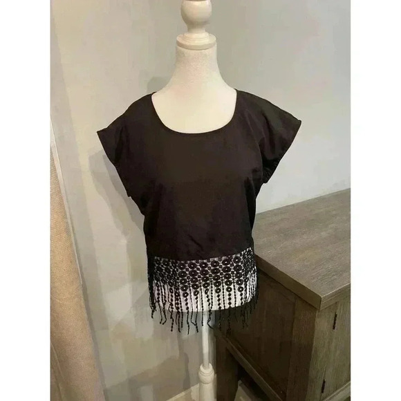 Women’s Crop Top Size Medium - Picture 1 of 3